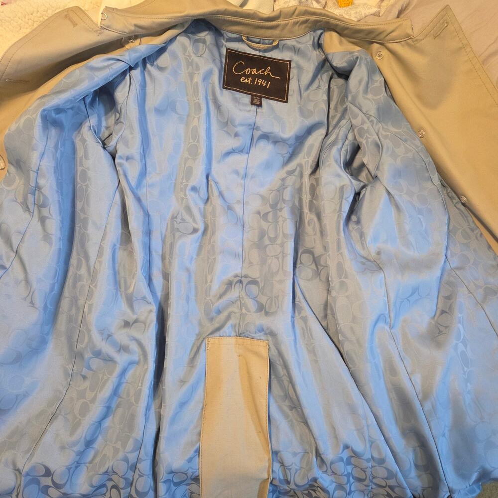 Coach Trench Coat Double Breasted, Belted, above the knee length, sz XL Tan - Picture 5 of 13